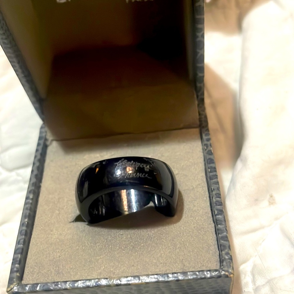 Lalique crystal glass ring